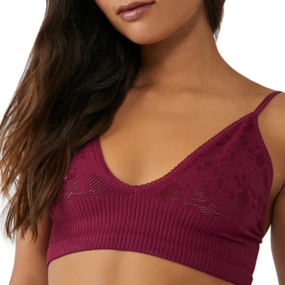 NWT Free People Feels Right Seamless Bralette in Pomegranate Wine - Picture 1 of 8